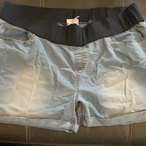 Plus size Maternity Shorts
